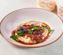 Щёчки телёнка с трюфельным пюре