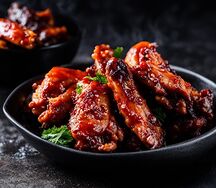 Куриные крылышки в кисло-сладком соусе