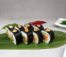 Лосось-авокадо ролл