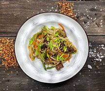 Лапша с говядиной