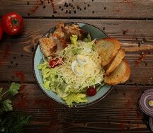 Цезарь с курицей