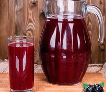 Морс из клюквы и черной смородины