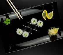 Маки с огурцом