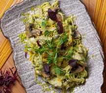 Д* Паста с курицей и грибами