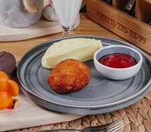 Д* Куриные котлеты с пюре