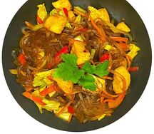 Wok с курицей