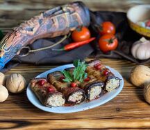 Баклажаны с орехами