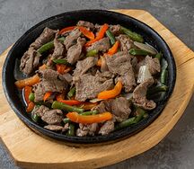 Говядина с овощами