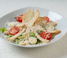 Цезарь с курицей