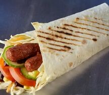 Шаурма maxi с колбасками копченными