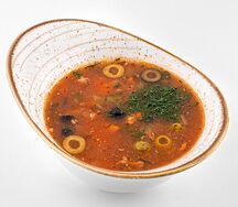 Солянка сборная мясная