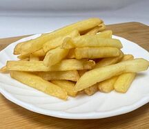 Картофель фри с чесноком