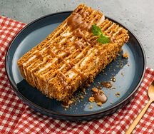 Торт Медовик с карамелью