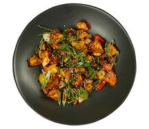 Курица с арахисом