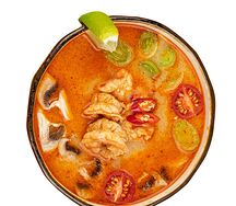 Том ям с курицей
