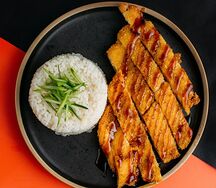 Куриная отбивная в панировке с рисом