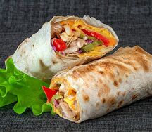 Шаурма Царская с курицей с секретным соусом