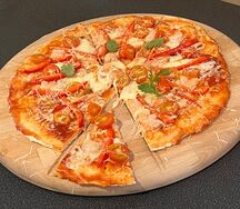 Пицца с креветками