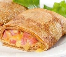 Блины с сыром, ветчиной