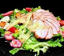 Цезарь с курицей
