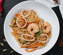 Лапша с морепродуктами