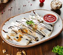 Кесадилья с курицей