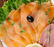 Лосось малосоленый