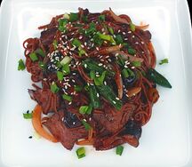 Гречневая лапша соба с говядиной