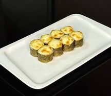 Запечённый мини-ролл с курицей