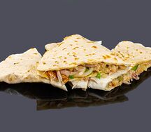 Кесадилья с курицей