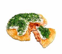 Чебурек-пирог с красной рыбой и творожным сыром