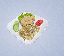 Картофель с мясом и чесноком