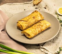 Блины с луком и яйцом