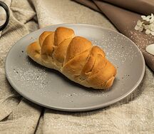 Пирог с сосиской