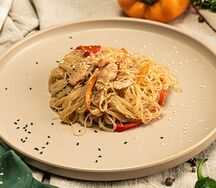 Фунчоза с курицей