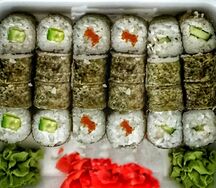 Маки Три