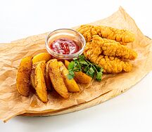 Куриные стрипсы с картофелем по-деревенски