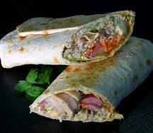 Шаурма с мясом птицы