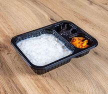 Каша овсяная с курагой и черносливом