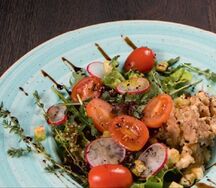 Цезарь с лососем