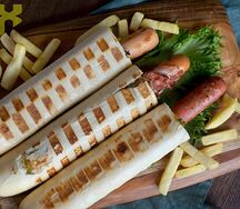 Френч-дог с куриной сосиской