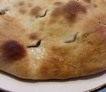 Кубдари с цыпленком и сыром