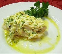 Треска отварная, соус польский