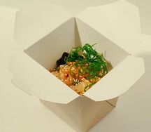 Жареный рис с овощами