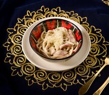 Лагмана бекон с сыром