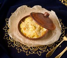 Язык, запечённый с картофелем и сыром