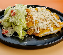 Салат а-ля Цезарь с хрустящим цыплёнком