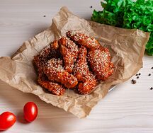 Куриные крылья в медовом соусе