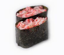 Гункан с гребешком