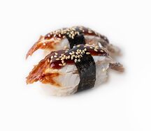 Суши с угрем